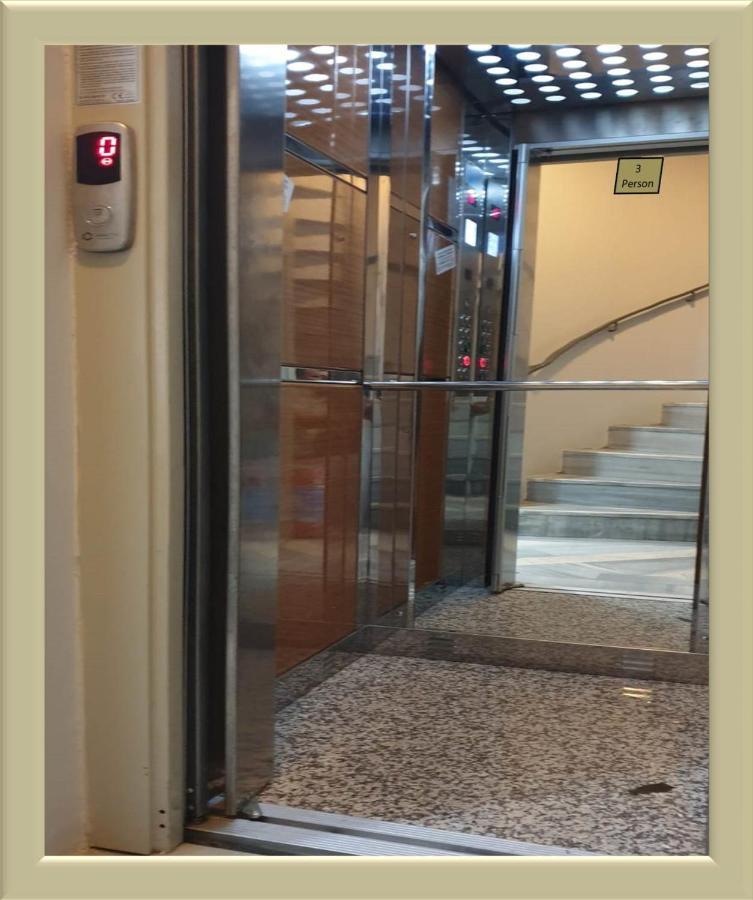 Away Hotel Istanbul Luaran gambar