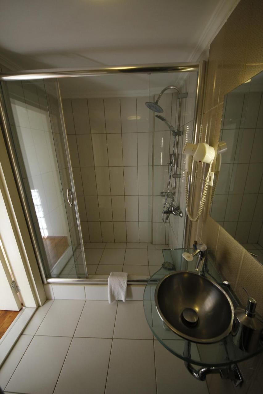 Away Hotel Istanbul Luaran gambar
